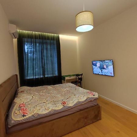 Lux Apartment, Near Metro Vasylkivska Kiev Dış mekan fotoğraf