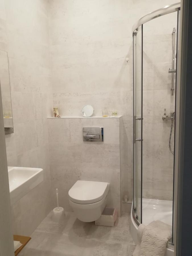 Lux Apartment, Near Metro Vasylkivska Kiev Dış mekan fotoğraf