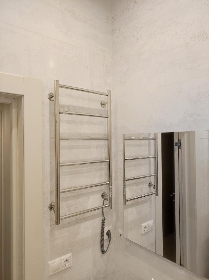 Lux Apartment, Near Metro Vasylkivska Kiev Dış mekan fotoğraf